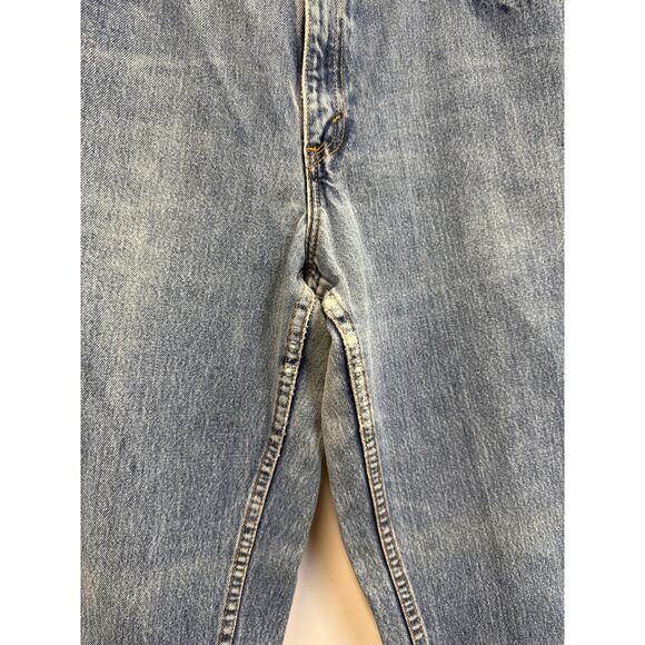 Levi’s jeans size 10 
Rise-11
Waist-13
Inseam-26 - Picture 4 of 6